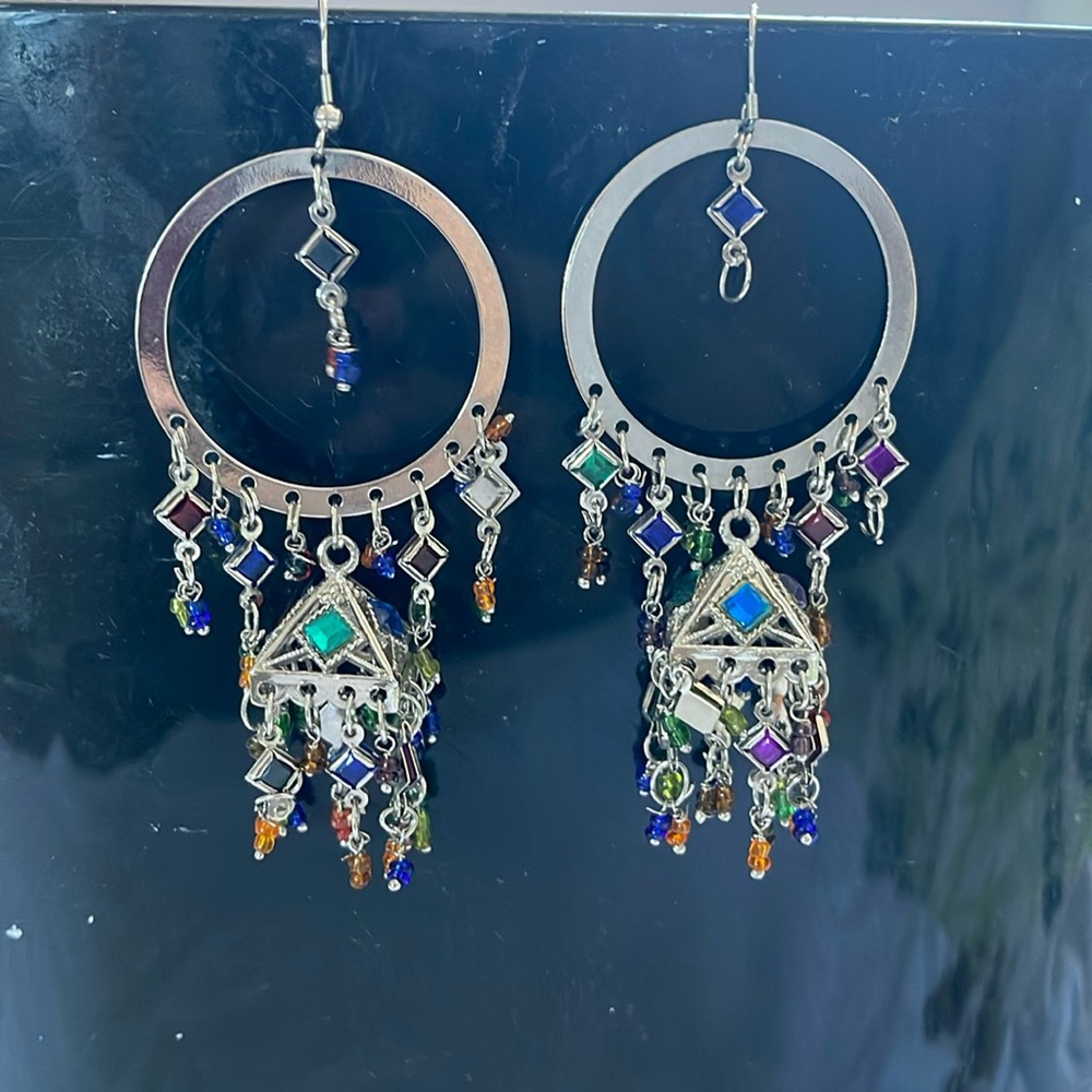 Multicolor Indian Jhoomkeys